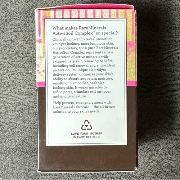 BARE MINERALS PURE
TRANSFORMATION NIGHT
TREATMENT ~ Full Size Brand New in Box - Picture 3 of 9